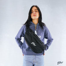 Lade das Bild in den Galerie-Viewer, Oversized "global" Body Bag