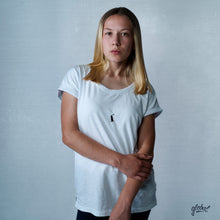 Lade das Bild in den Galerie-Viewer, Classic "Chair Rider" Shirt Girly weiss
