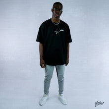 Lade das Bild in den Galerie-Viewer, "global" Swing Heavy Tee