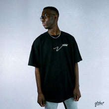 Lade das Bild in den Galerie-Viewer, "global" Swing Heavy Tee