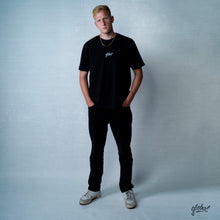 Lade das Bild in den Galerie-Viewer, Classic &quot;global&quot; T-Shirt Unisex
